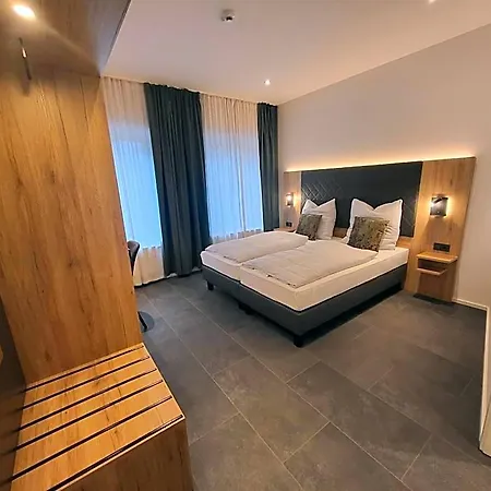 Hotel Haus Kuckenberg Wermelskirchen
